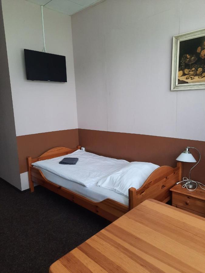 Pension Kord Мост Экстерьер фото